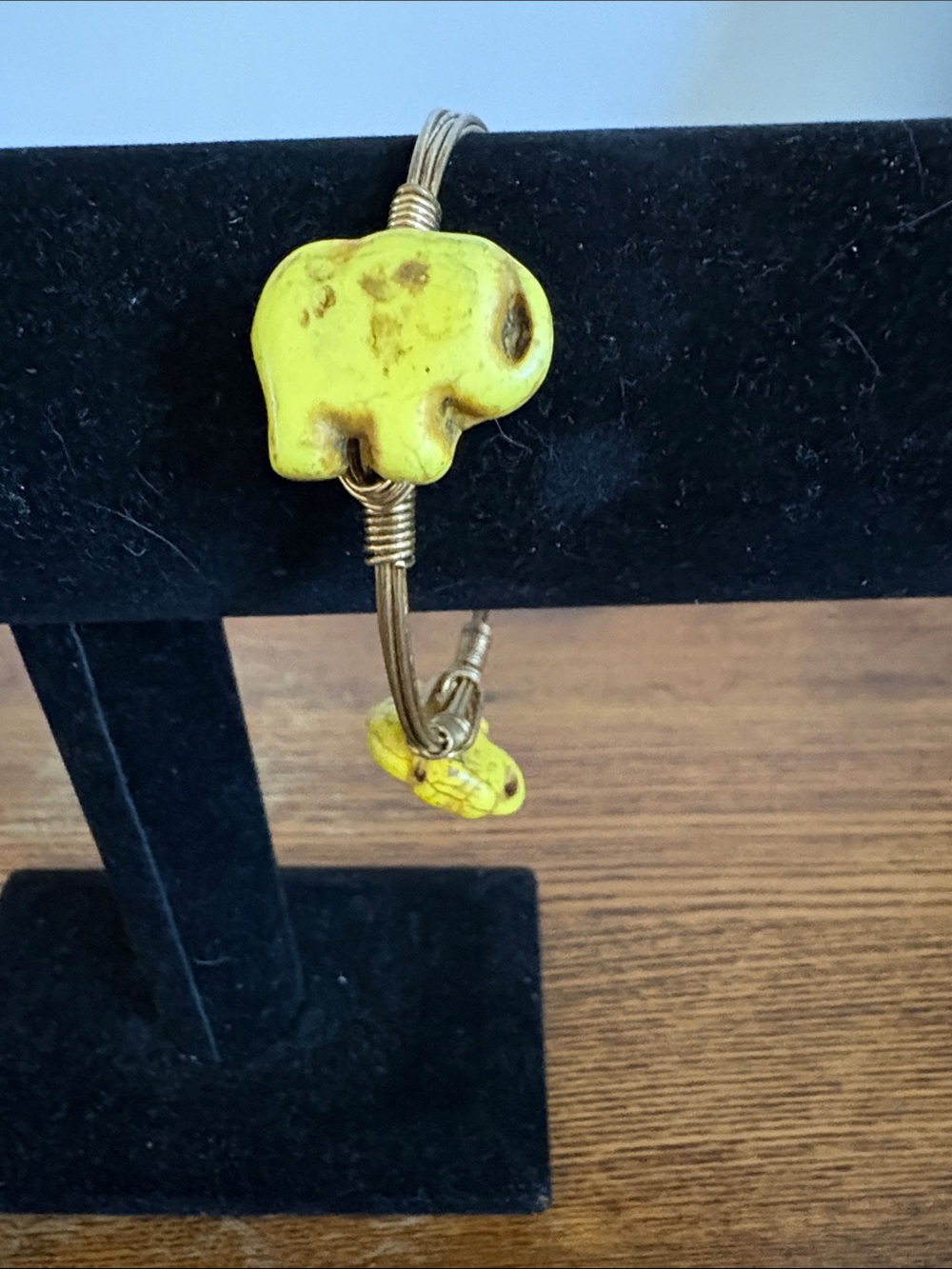 Yellow Elephant Accent Bracelet - Unknown Brand